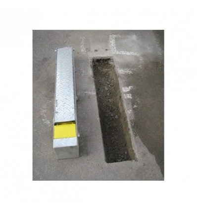 Fold Away (Coffin) Bollard Post – Black Powder-Coated Retractable Security Post with Reflective White Band | Flush-Fitting Lockable Driveway Bollard - Image 5
